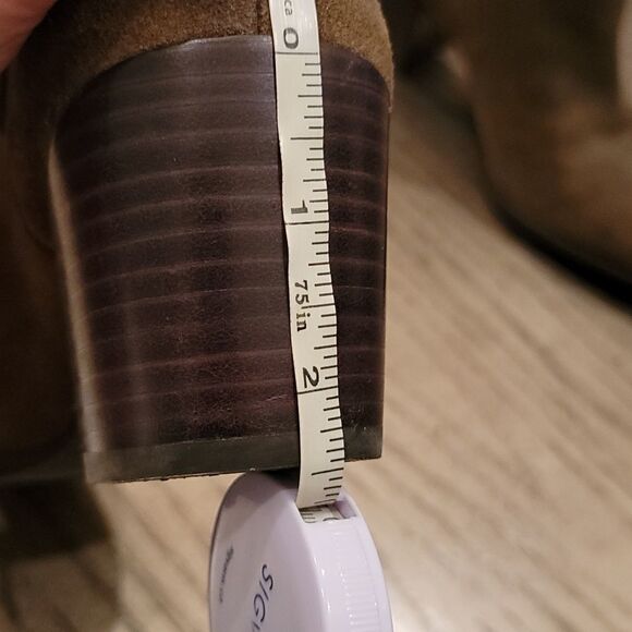 Dark green brown ankle booties size 7 1/2 Anne Klein - Picture 8 of 9